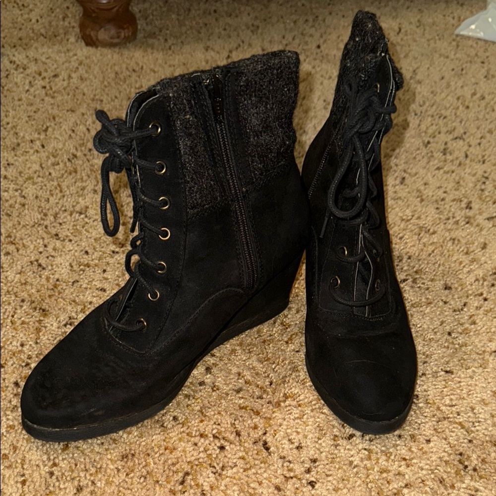 Women's Black Lace-Up Ankle Boots